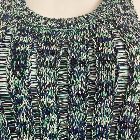 Club Monaco Open Knit Sleeveless Sweater - Picture 3 of 5